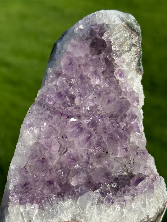 Amethyst Cut Base