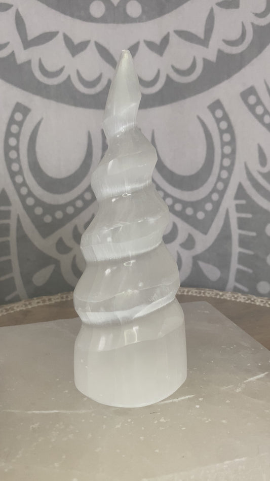 Spiral satin spar selenite tower
