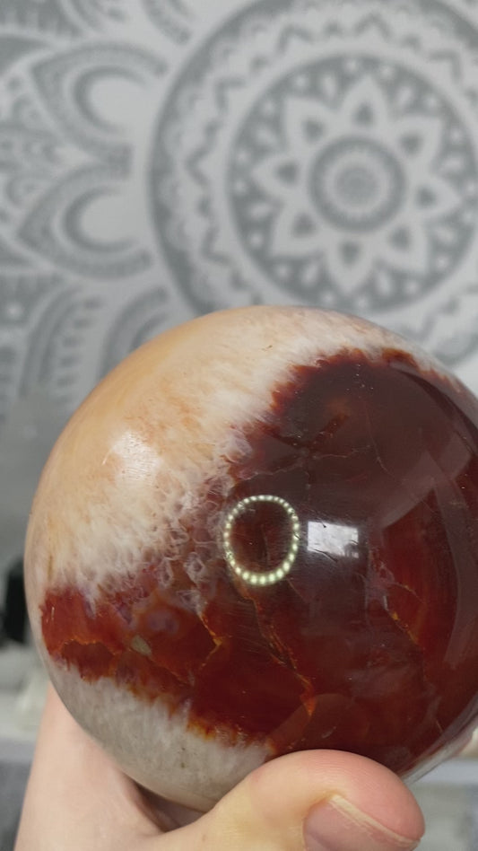 Medium carnelian sphere